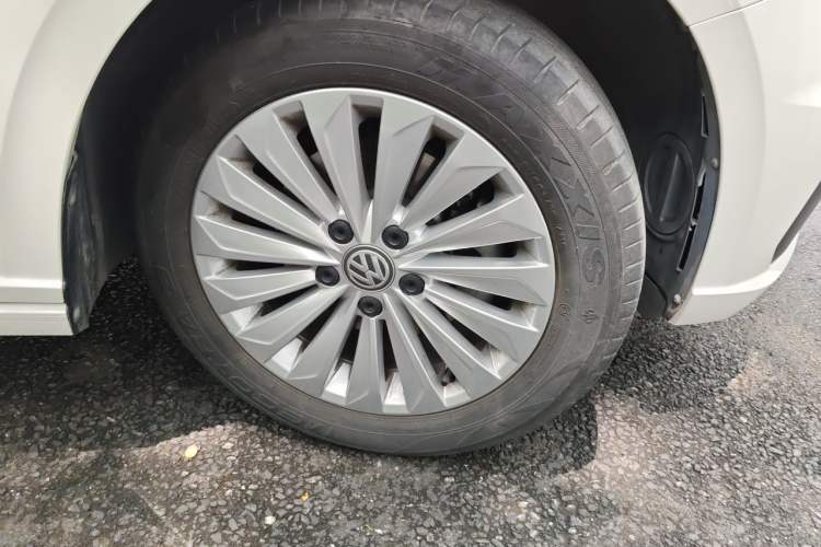 Used Volkswagen Lavida 2018 280TSI DSG Comfort Edition China V Standard Right Front Wheel Hub
