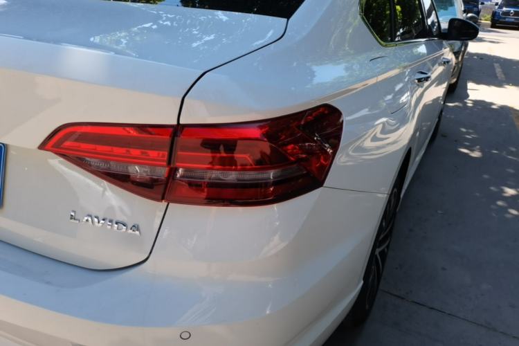 Used Volkswagen Lavida 2018 280TSI DSG Luxury Edition China V Standard Right Rear Taillight