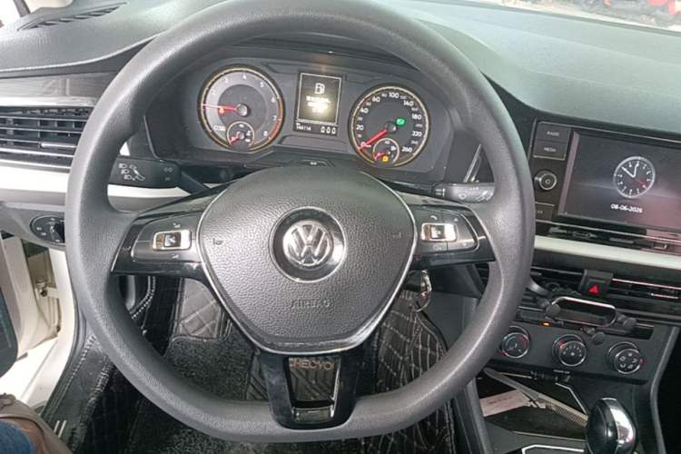 Used Volkswagen Lavida 2018 1.5L Automatic Comfort Edition China V Standard Steering Wheel