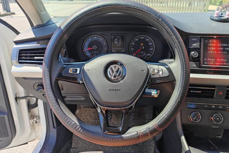 Used Volkswagen Lavida 2018 1.5L Manual Comfort Edition China V Standard Steering Wheel