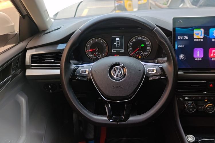 Used Volkswagen Lavida 2018 280TSI DSG Luxury Edition China V Standard Steering Wheel