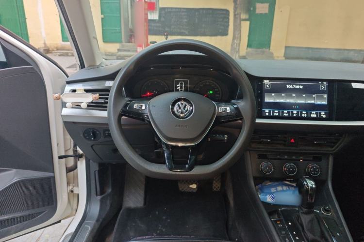 Used Volkswagen Lavida 2018 Hatchback 280TSI DSG Comfort Edition China V Standard Steering Wheel