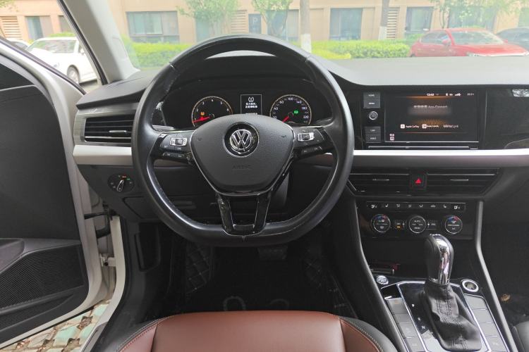Used Volkswagen Lavida 2018 Hatchback 280TSI DSG Luxury Edition China V Standard Steering Wheel