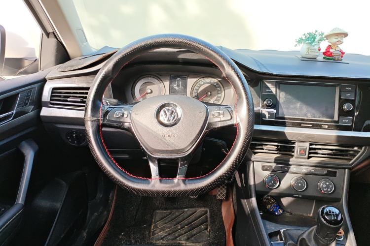 Used Volkswagen Lavida 2018 1.5L Manual Comfort Edition China V Standard Steering Wheel