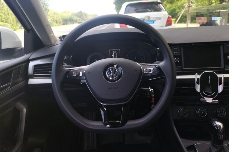 Used Volkswagen Lavida 2018 Hatchback 200TSI DSG Comfort Edition China V Standard Steering Wheel