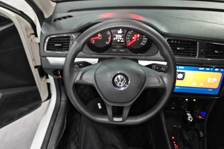 Used Volkswagen Lavida 2018 Classic 1.5L Automatic Fashion Edition China VI Standard Steering Wheel