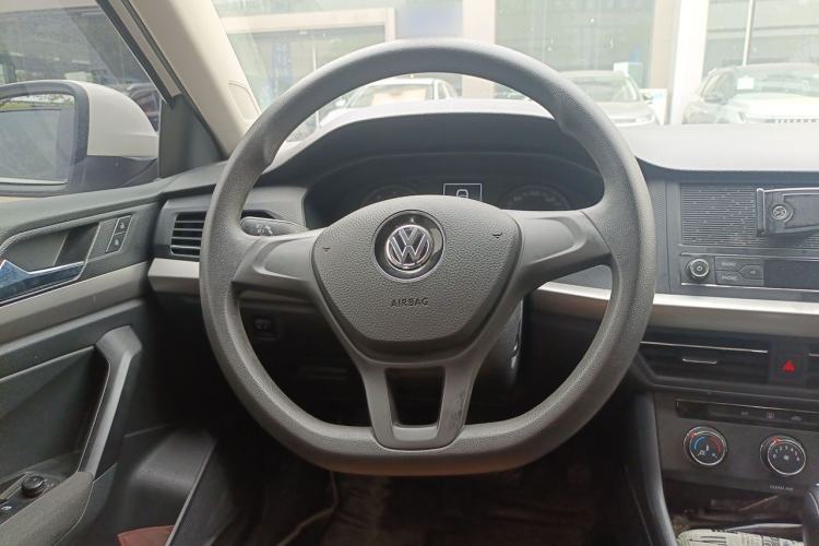 Used Volkswagen Lavida 2018 1.5L Automatic Fashion Edition China V Standard Steering Wheel