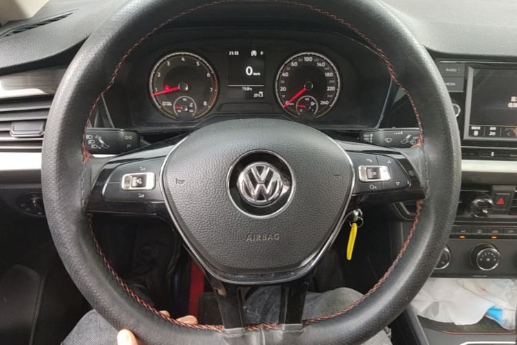 Used Volkswagen Lavida 2018 1.5L Automatic Comfort Edition China V Standard Steering Wheel