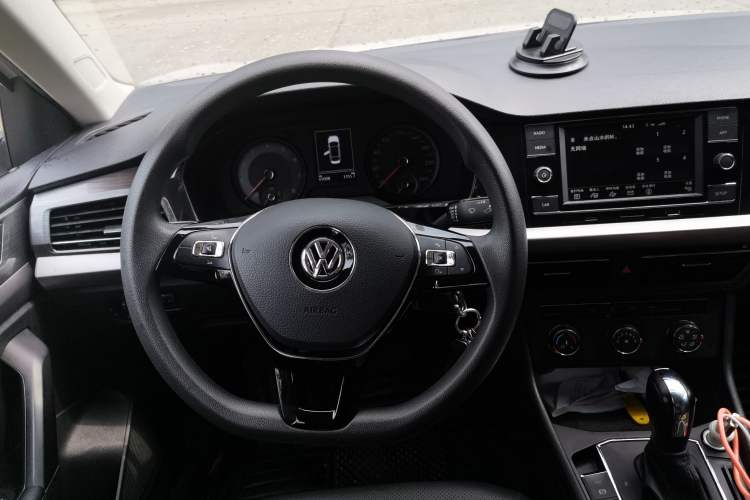 Used Volkswagen Lavida 2018 1.5L Automatic Comfort Edition China V Standard Steering Wheel