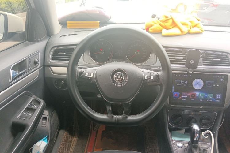 Used Volkswagen Lavida 2018 Classic 1.5L Automatic Comfort Edition China VI Standard Steering Wheel