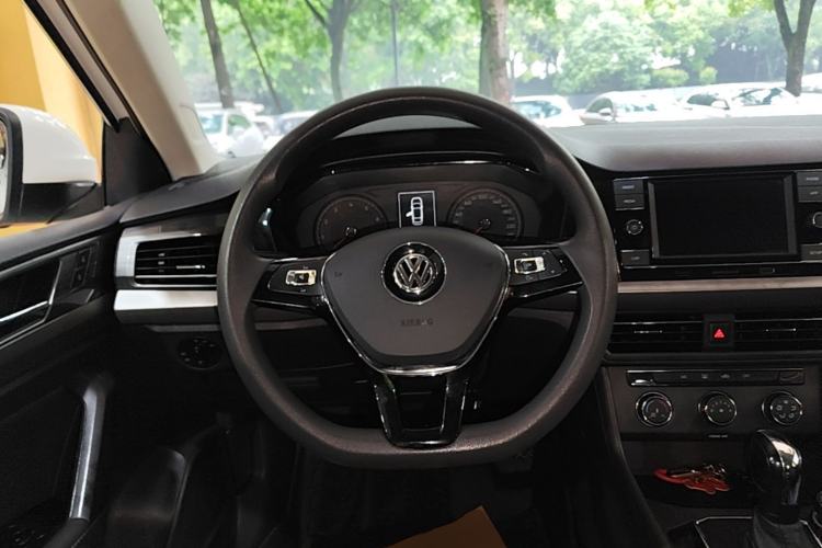 Used Volkswagen Lavida 2018 1.5L Automatic Comfort Edition China V Standard Steering Wheel