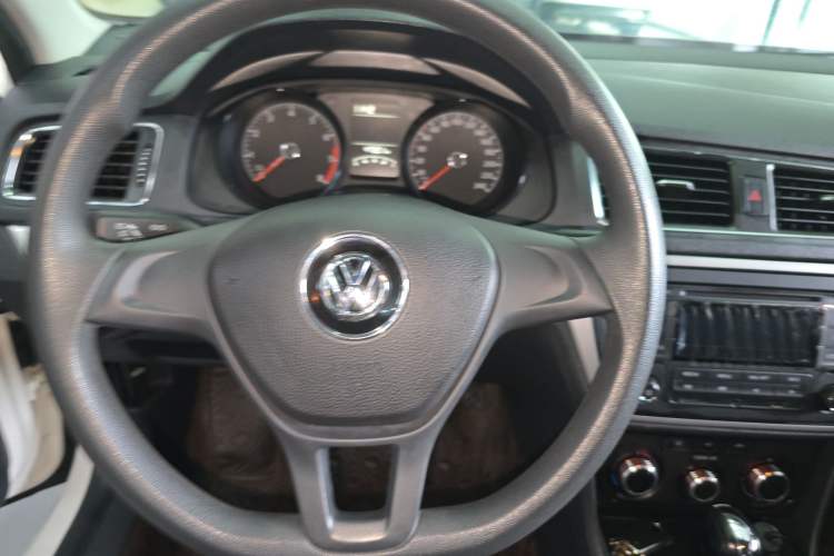Used Volkswagen Lavida 2018 Classic 1.5L Automatic Fashion Edition China VI Standard Steering Wheel