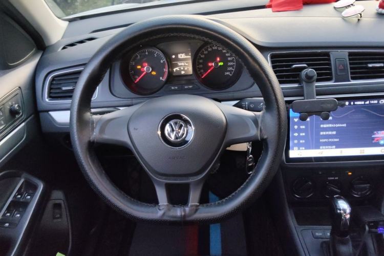 Used Volkswagen Lavida 2018 Classic 1.5L Automatic Fashion Edition China VI Standard Steering Wheel