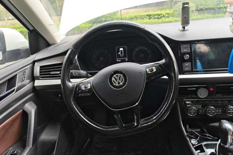 Used Volkswagen Lavida 2018 280TSI DSG Luxury Edition China V Standard Steering Wheel