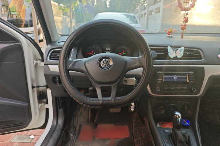 Used Volkswagen Lavida 2018 Classic 1.5L Automatic Fashion Edition China VI Standard Steering Wheel