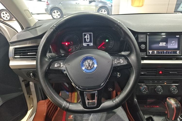 Used Volkswagen Lavida 2018 1.5L Automatic Comfort Edition China V Standard Steering Wheel