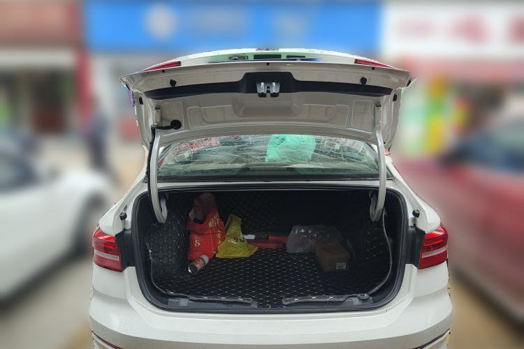 Used Volkswagen Lavida 2018 280TSI DSG Comfort Edition China V Standard Trunk