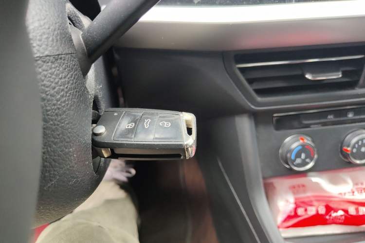 Used Volkswagen Lavida 2018 280TSI DSG Comfort Edition China V Standard Vehicle Key
