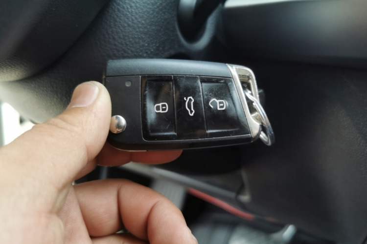 Used Volkswagen Lavida 2018 280TSI DSG Comfort Edition China V Standard Vehicle Key