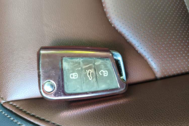 Used Volkswagen Lavida 2018 280TSI DSG Luxury Edition China V Standard Vehicle Key
