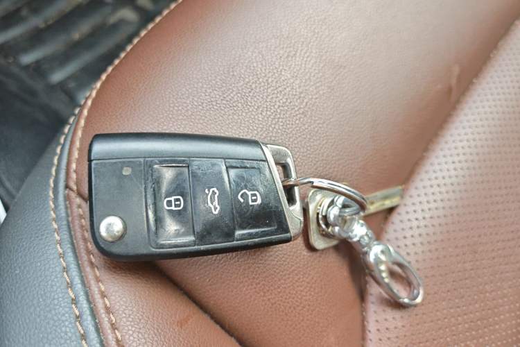 Used Volkswagen Lavida 2018 280TSI DSG Luxury Edition China V Standard Vehicle Key