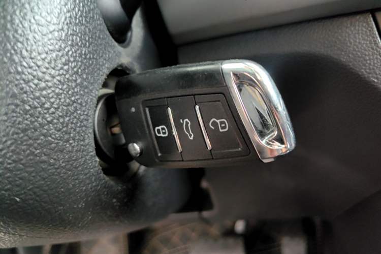 Used Volkswagen Lavida 2018 1.5L Automatic Comfort Edition China V Standard Vehicle Key