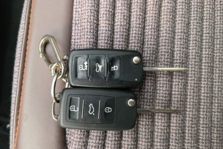 Used Volkswagen Lavida 2018 Classic 1.5L Automatic Fashion Edition China VI Standard Vehicle Key