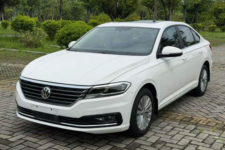 Used Volkswagen Lavida 2018 1.5L Automatic Comfort Edition China V Standard Guazi used car, China used car export, Used car for sale, Used cars, Cheapest cars for sale