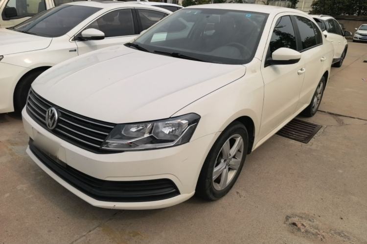 Used Volkswagen Lavida 2018 Classic 1.5L Automatic Fashion Edition China VI Standard Guazi used car, China used car export, Used car for sale, Used cars, Cheapest cars for sale
