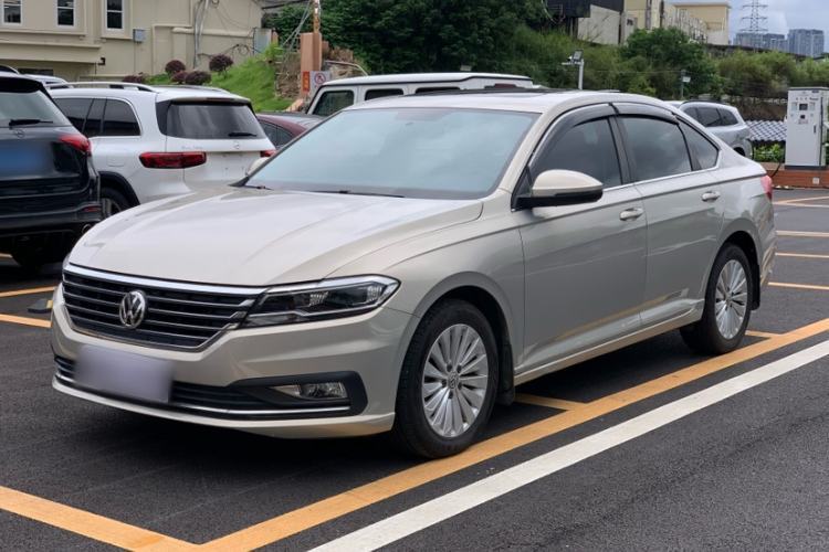 Volkswagen Lavida 2018 1.5L Automatic Comfort Edition China V Standard usata Guazi used car, China used car export, Used car for sale, Used cars, Cheapest cars for sale