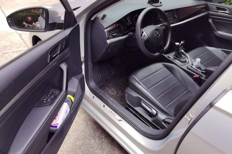 Used Volkswagen Lavida 2018 1.5L Automatic Comfort Edition China V Standard Driver Seat