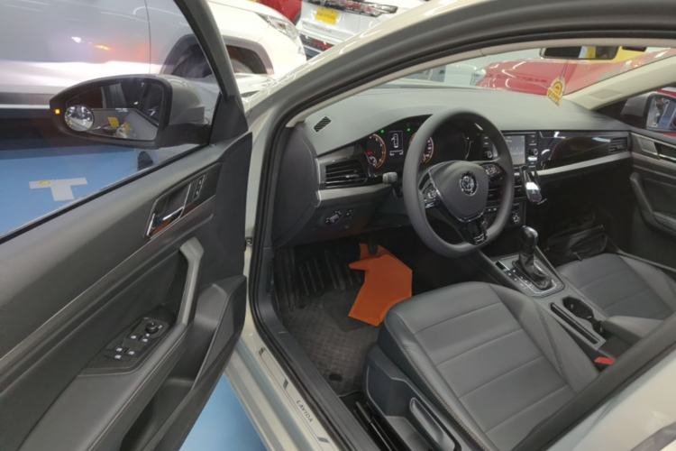 Used Volkswagen Lavida 2018 1.5L Automatic Comfort Edition China V Standard Driver Seat