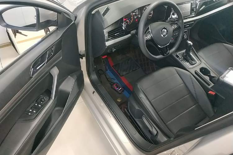 Used Volkswagen Lavida 2018 1.5L Automatic Comfort Edition China V Standard Driver Seat
