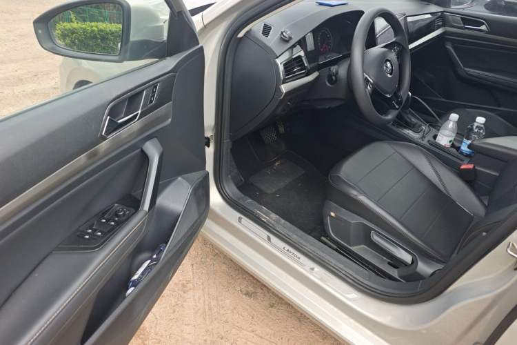 Used Volkswagen Lavida 2018 1.5L Automatic Comfort Edition China V Standard Driver Seat
