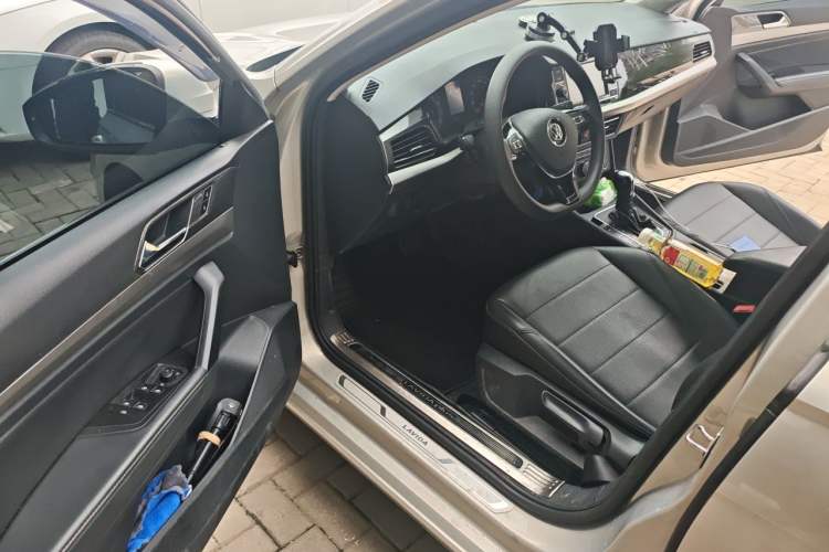 Used Volkswagen Lavida 2018 1.5L Automatic Comfort Edition China V Standard Driver Seat