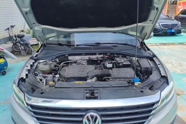 Used Volkswagen Lavida 2018 1.5L Automatic Comfort Edition China V Standard Engine Bay