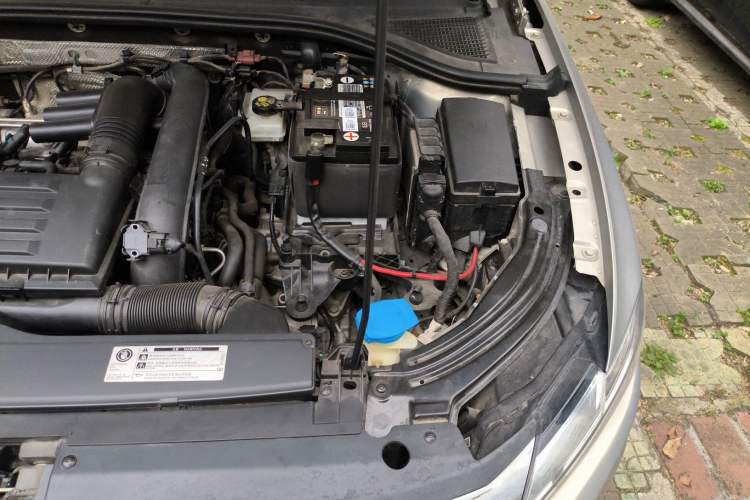 Used Volkswagen Lavida 2018 280TSI DSG Comfort Edition China V Standard Engine Bay Left