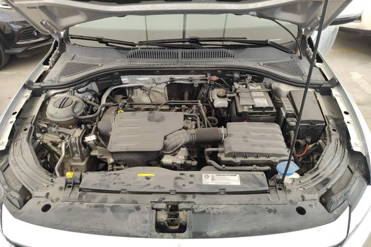Used Volkswagen Lavida 2018 1.5L Automatic Comfort Edition China V Standard Engine Bay