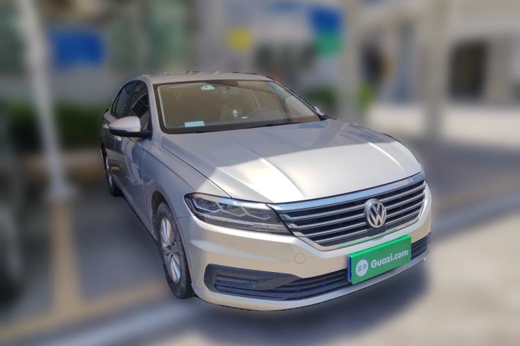 Used Volkswagen Lavida 2018 1.5L Automatic Fashion Edition China V Standard Front Right 45 Deg