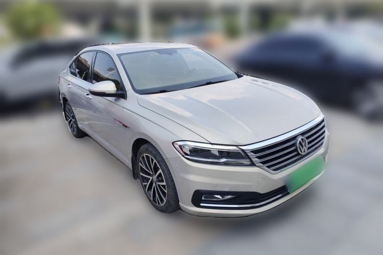 Used Volkswagen Lavida 2018 280TSI DSG Luxury Edition China V Standard Front Right 45 Deg