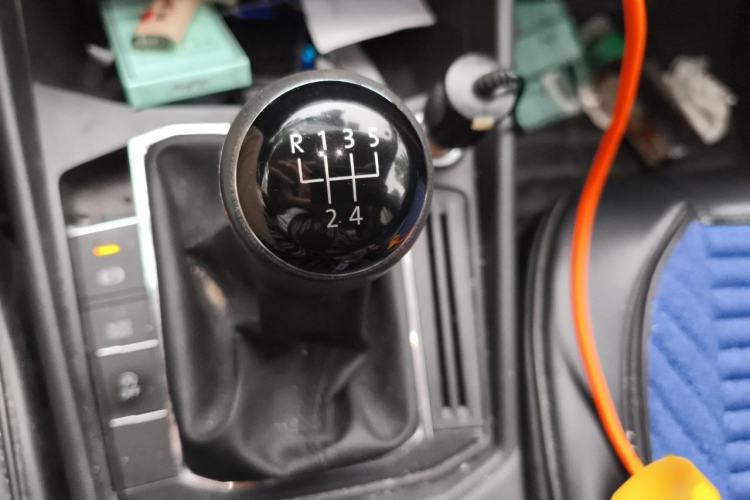 Used Volkswagen Lavida 2018 1.5L Manual Comfort Edition China V Standard Gear Lever