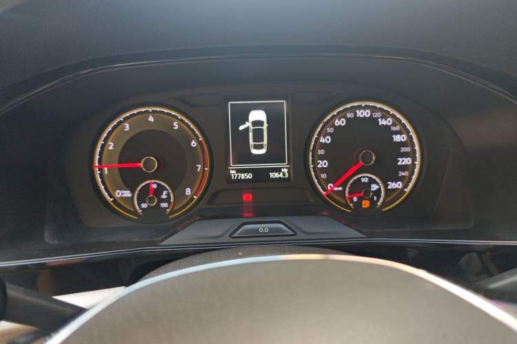Used Volkswagen Lavida 2018 280TSI DSG Comfort Edition China V Standard Instrument Cluster