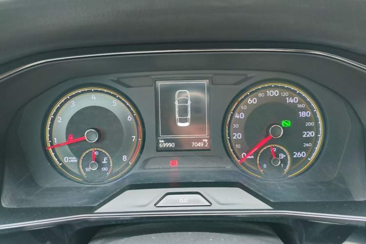 Used Volkswagen Lavida 2018 1.5L Automatic Comfort Edition China V Standard Instrument Cluster