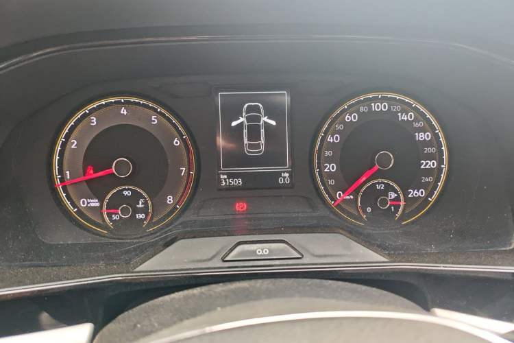 Used Volkswagen Lavida 2018 1.5L Automatic Comfort Edition China V Standard Instrument Cluster