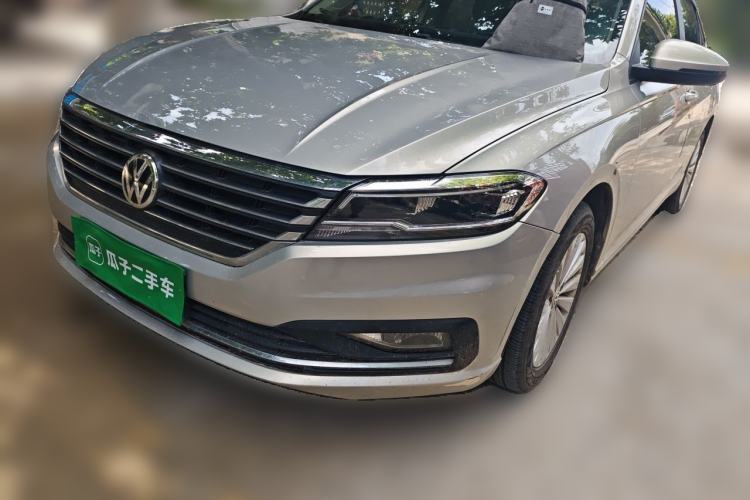 Used Volkswagen Lavida 2018 1.5L Automatic Comfort Edition China V Standard Guazi used car, China used car export, Used car for sale, Used  cars, Cheapest cars for sale