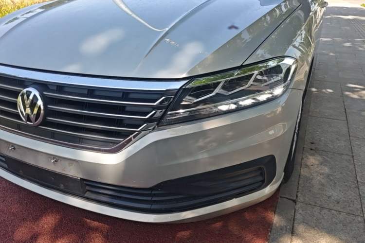 Used Volkswagen Lavida 2018 1.5L Automatic Fashion Edition China V Standard Left Front Headlight