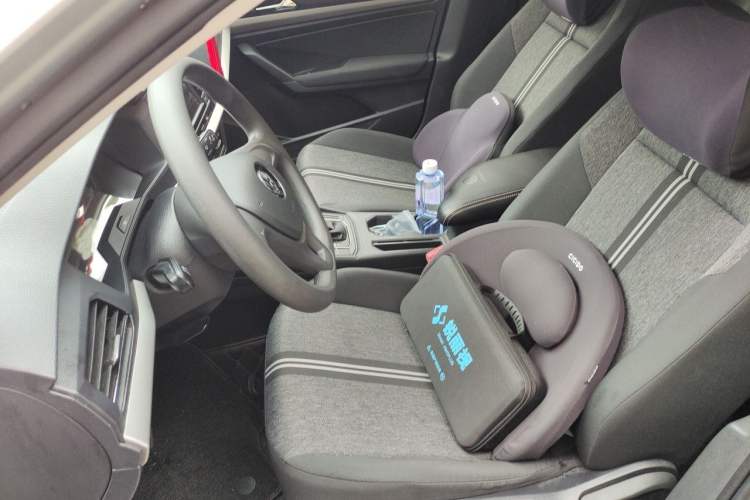 Used Volkswagen Lavida 2018 1.5L Automatic Fashion Edition China V Standard Left Front Seat