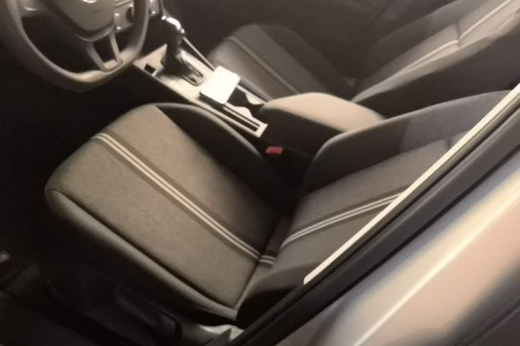 Used Volkswagen Lavida 2018 1.5L Automatic Fashion Edition China V Standard Left Front Seat