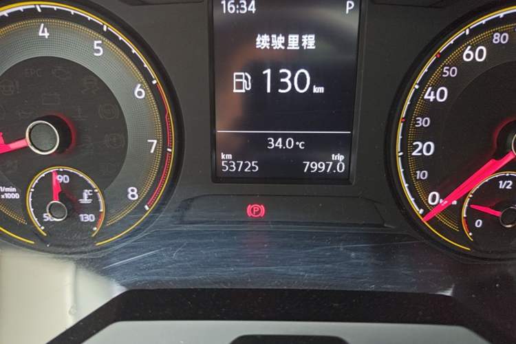 Used Volkswagen Lavida 2018 1.5L Automatic Comfort Edition China V Standard Odometer Close Up