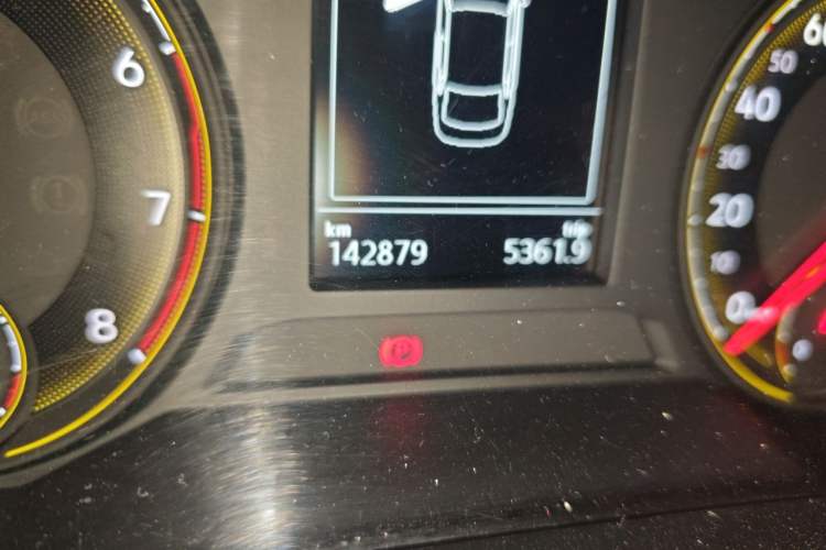 Used Volkswagen Lavida 2018 1.5L Automatic Fashion Edition China V Standard Odometer Close Up